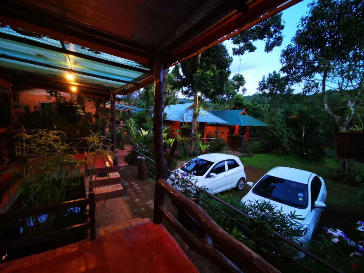 บ้านดินโฮมสเตย์ ปางอุ๋ง Ban Huai Makhuea Som Bagian luar foto